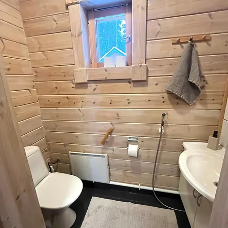 Tyyni - Hirsihuvila Aalto Mini-hôtel Liperi