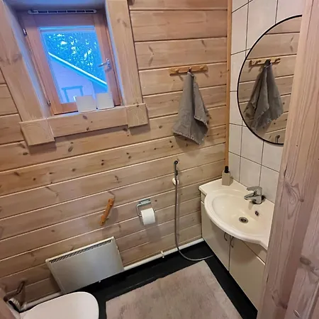 Tyyni - Hirsihuvila Aalto * Liperi